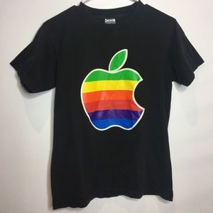 Retro Vintage Apple Logo T-Shirt, Medium (Men’s)